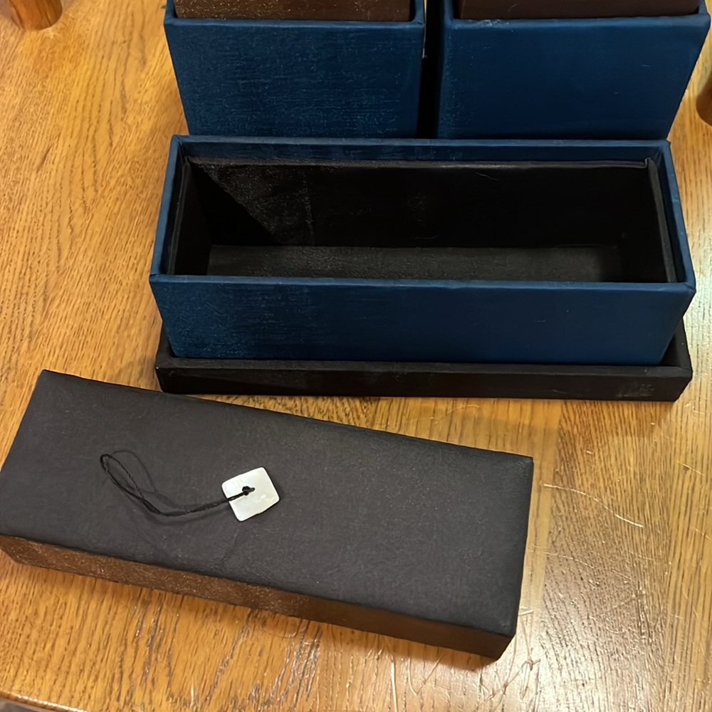 Storage/Jewelry Boxes - Picture 5 of 8